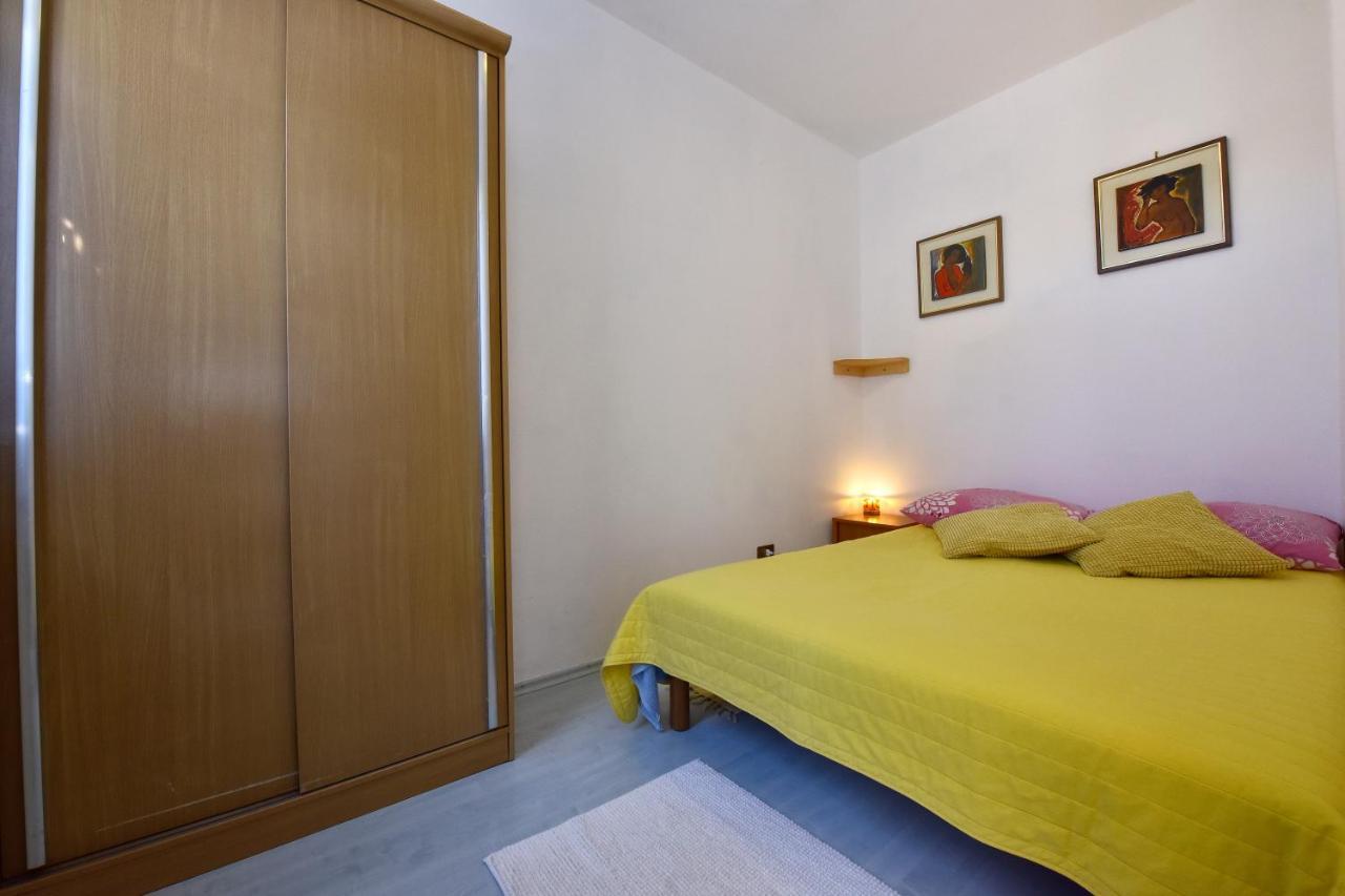 Apartment Nikola Poreč Exteriör bild